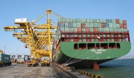 集装箱海运价值部门止跌，海运公司“自救”成功？