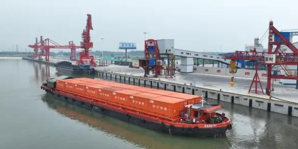 北粮西运，济宁到沉庆万州集装箱水运航路开明